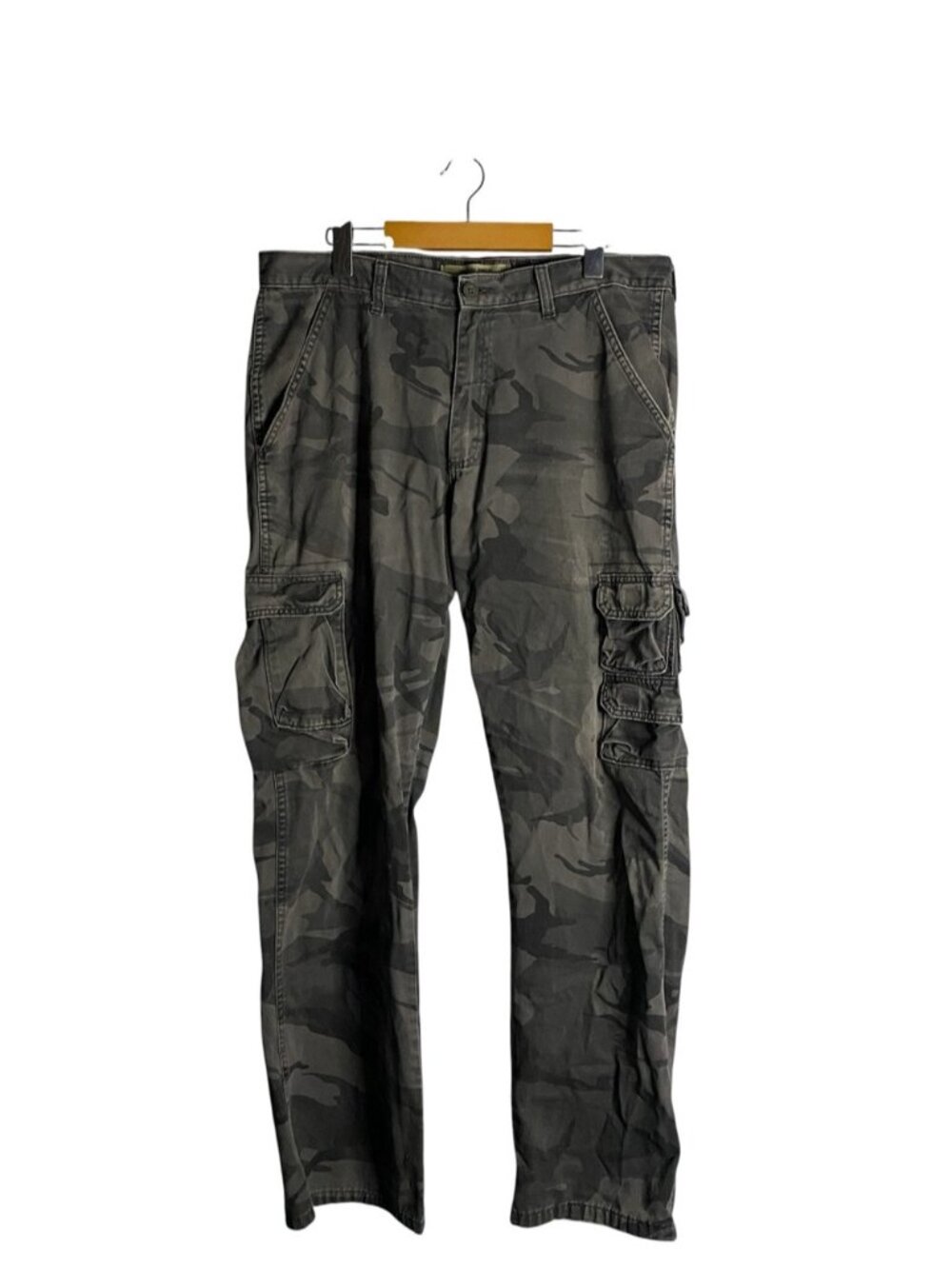Wrangler Men's Gray Casual Camo Hiking Outdoors Cargo Pants